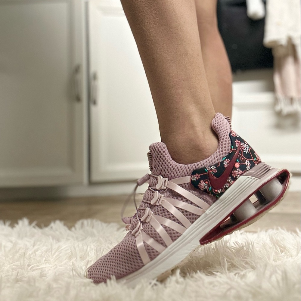 Rare Nike Shocks (Pink/Lavender)